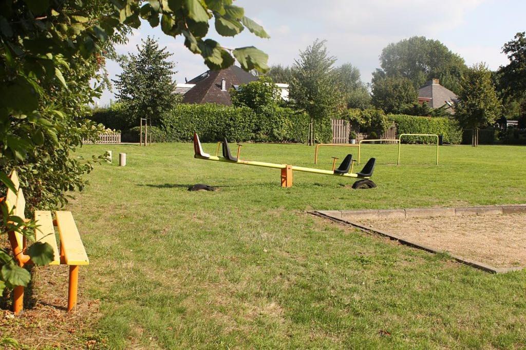 Holiday Cottage With Sauna In Zeeland Stavenisse Esterno foto